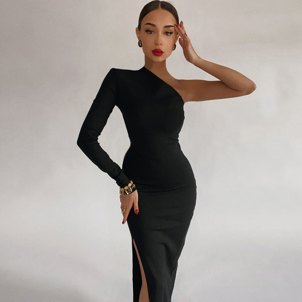 Isabela - Robe à manches longues asymétriques