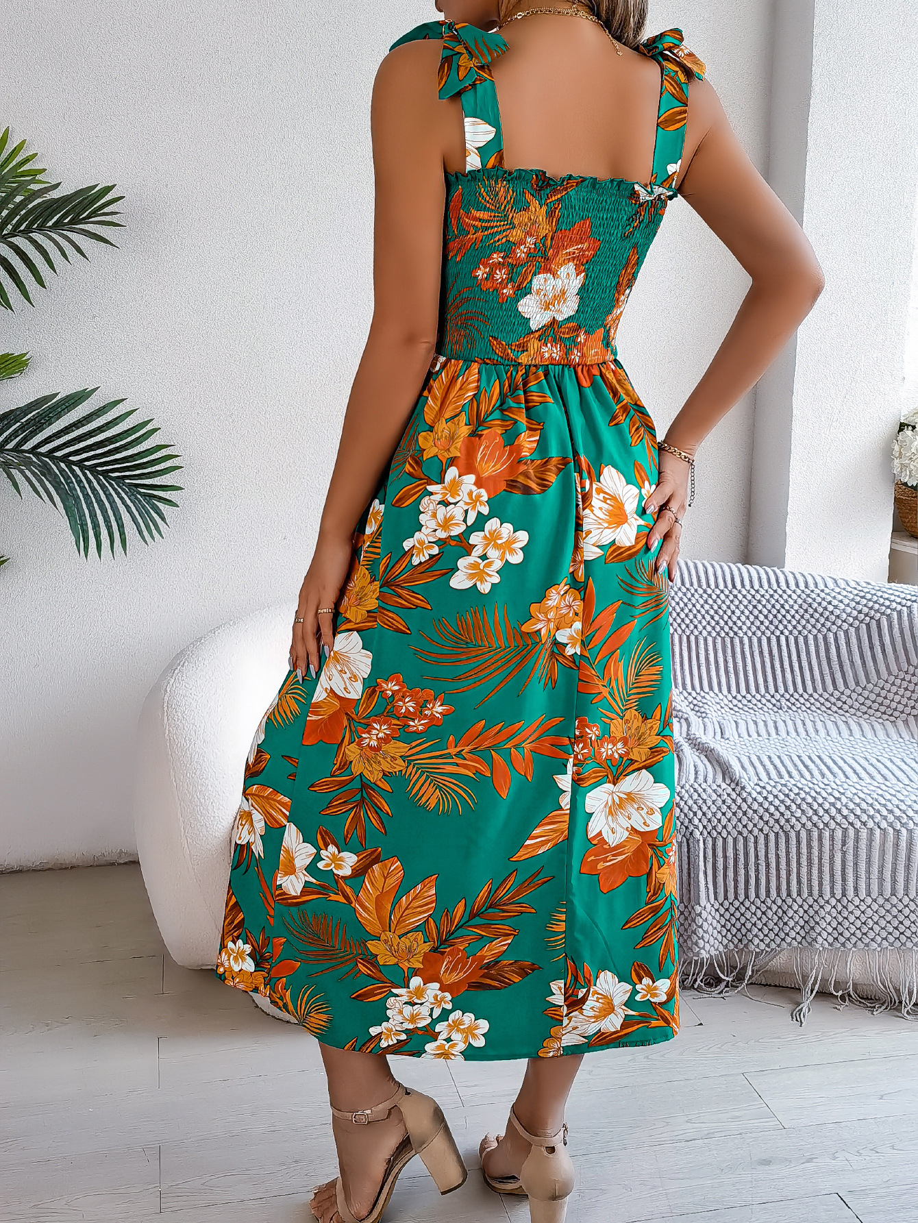 Isadora - Robe longue fleurie à smocks