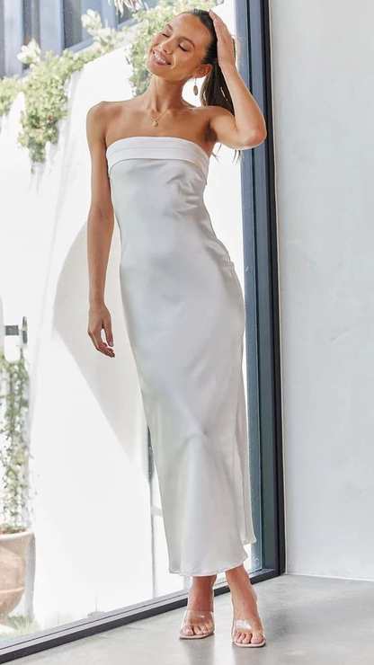 Émeraude - Robe longue bustier satinée verte