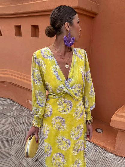 Gabriela - Robe midi colorée à manches longues