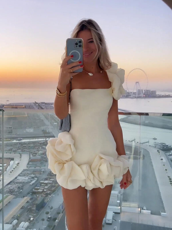 Jazlyn - Mini-robe bustier à volants élégants