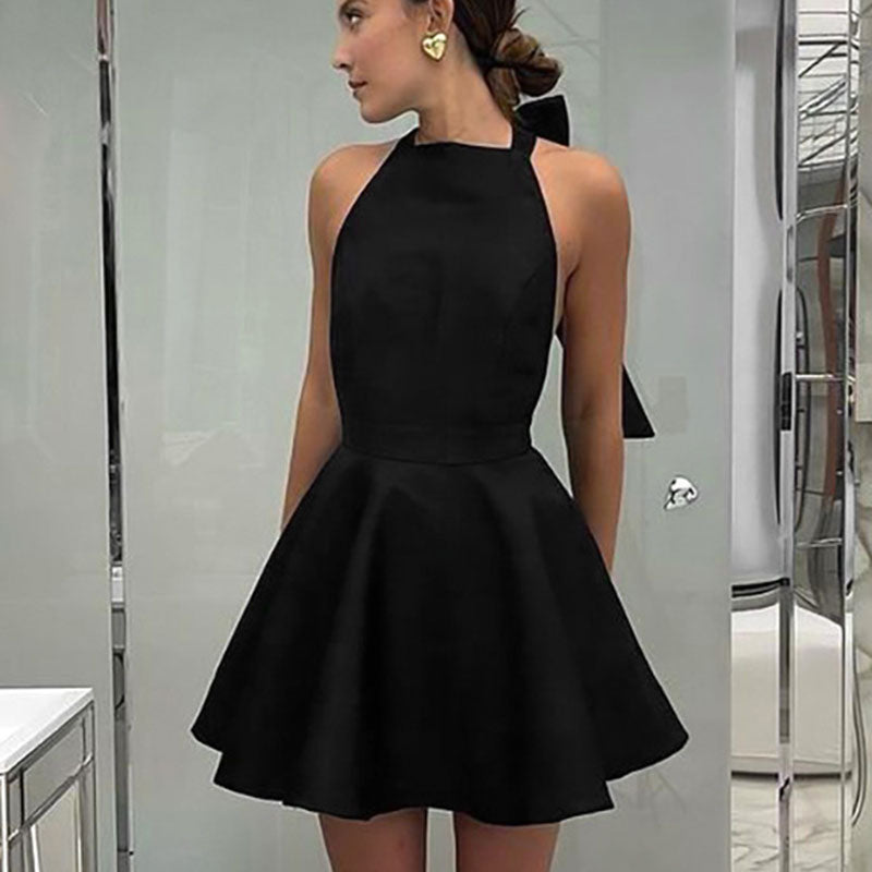 Sophie - Robe cocktail satinée évasée