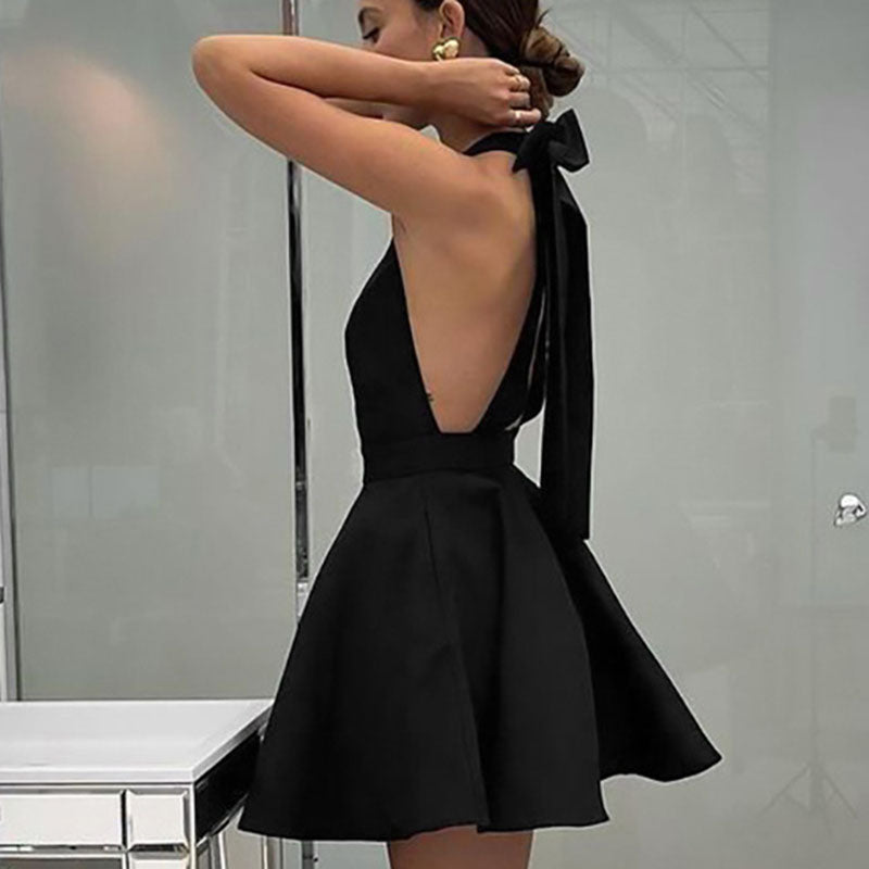 Sophie - Robe cocktail satinée évasée