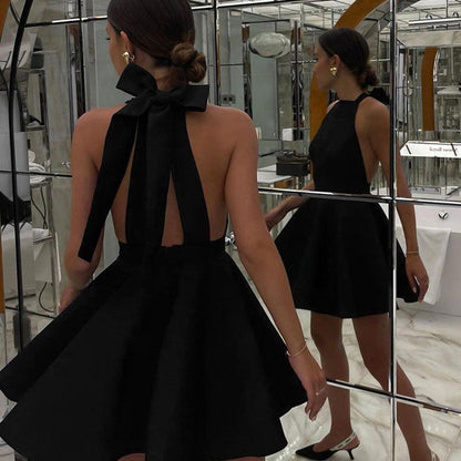 Sophie - Robe cocktail satinée évasée
